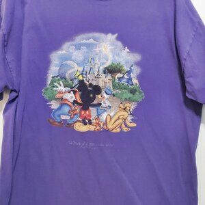 Disney World where dreams come true T-Shirt size XL